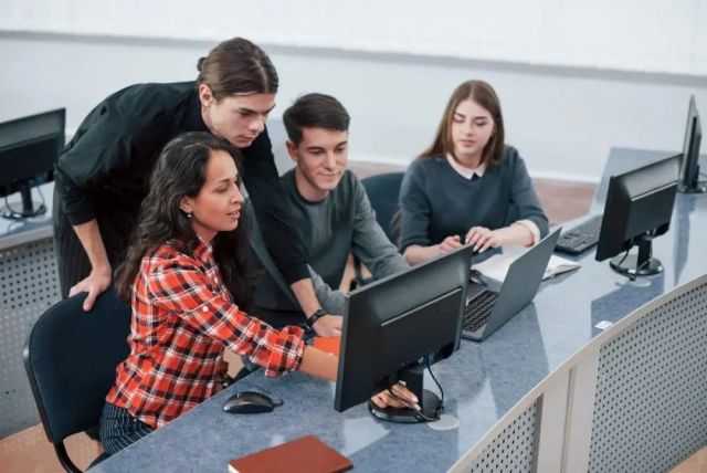 Best IT training institute in Ahmedabad — Softs Solution Service